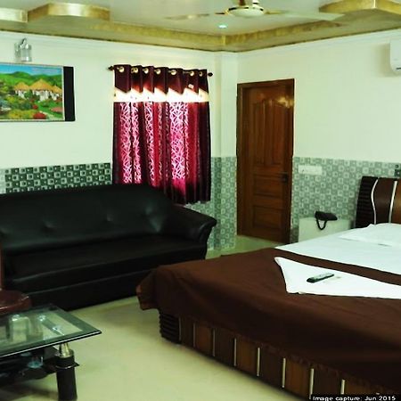 Hotel Manorama Inn Khammam Exteriér fotografie